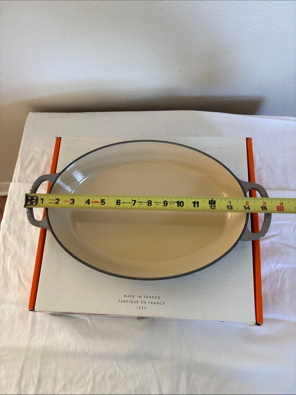 NEW IN BOX Le Creuset Oval Enameled Cast Iron Baker in Oyster